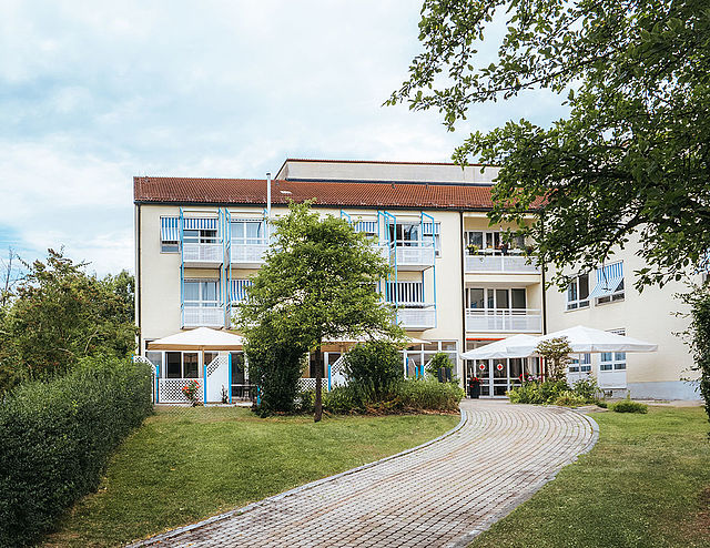Gebäude Außenansicht BRK Haus der Senioren in Wolnzach